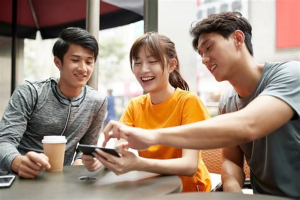 Freelance platforms - a window to the global market